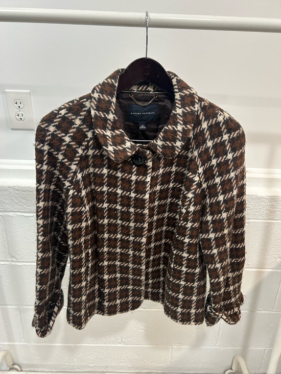 Banana Republic Jackets & Blazers - Banana Republic Brown and Cream Plaid Wool-Blend Blazer